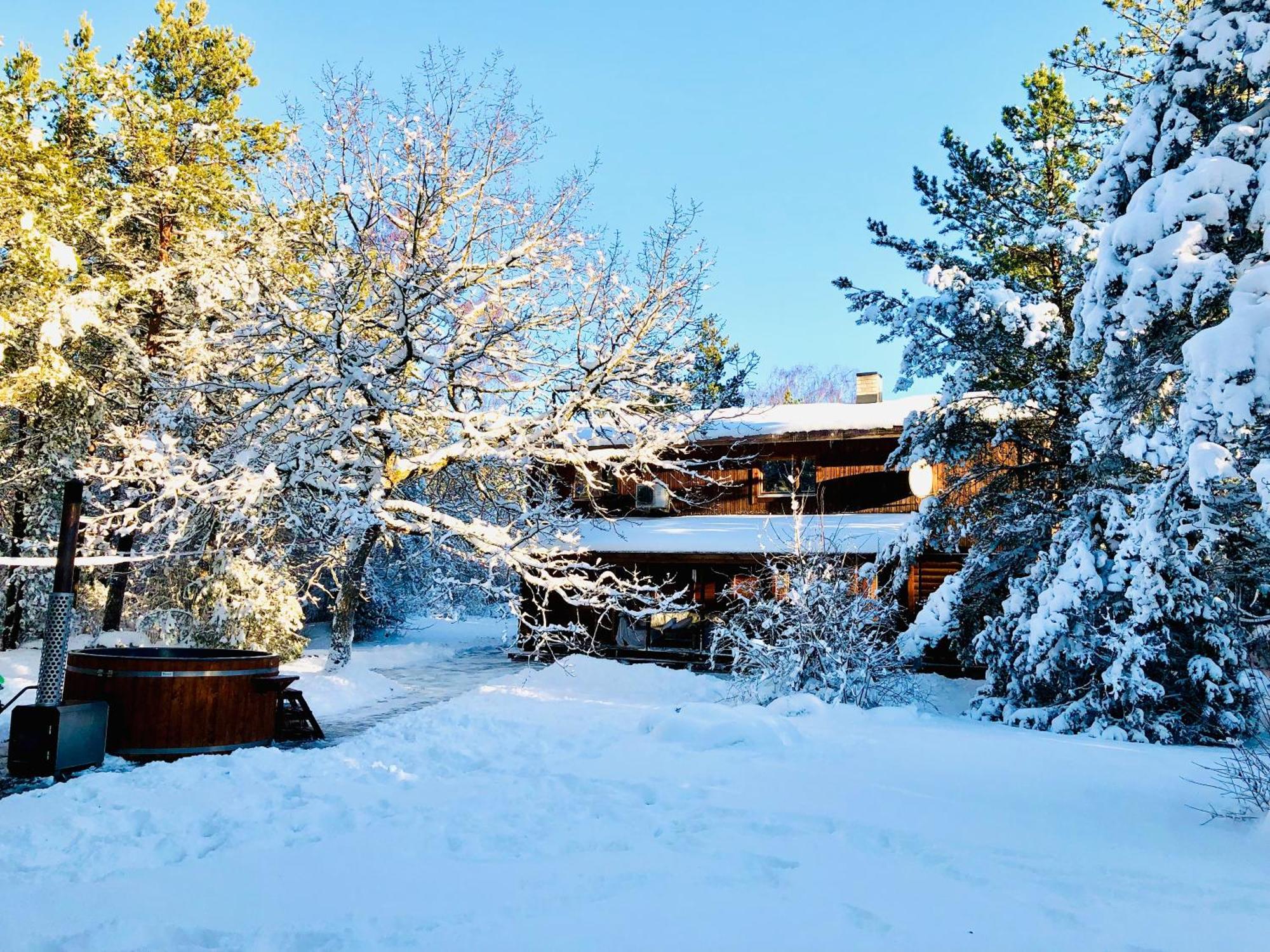 Kibuvitsa Holiday House Muratsi Exterior foto