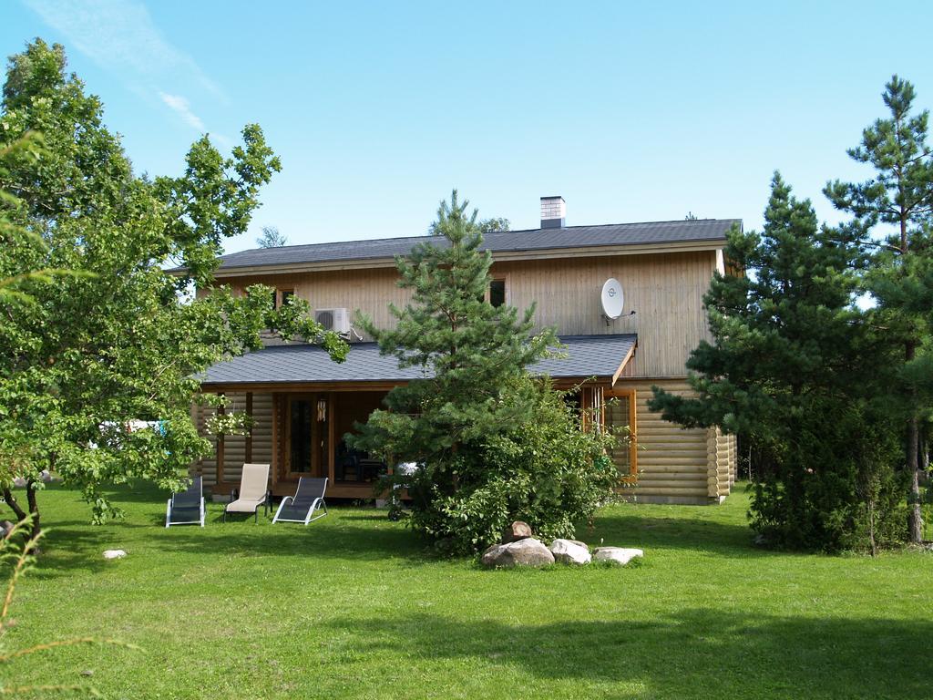 Kibuvitsa Holiday House Muratsi Exterior foto